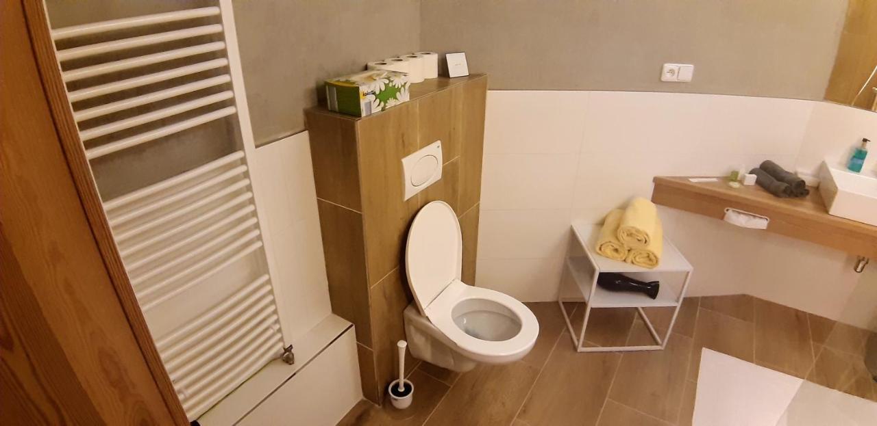 Three Apartment Františkovy Lázně Zewnętrze zdjęcie