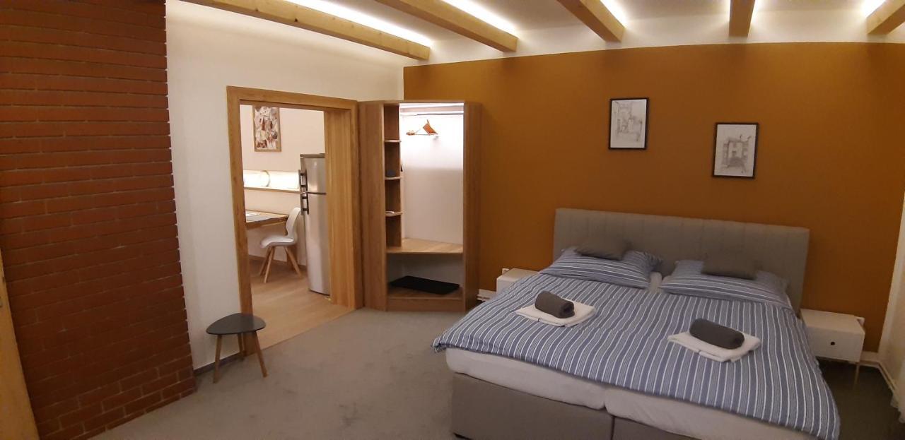 Three Apartment Františkovy Lázně Zewnętrze zdjęcie