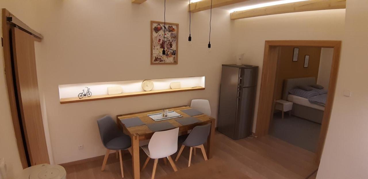 Three Apartment Františkovy Lázně Zewnętrze zdjęcie