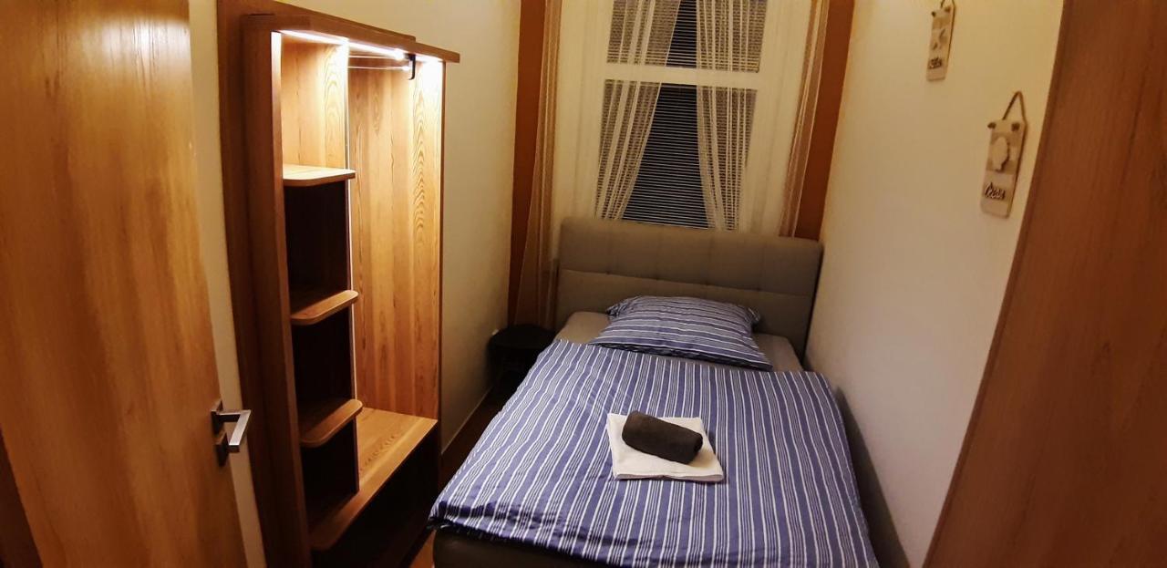 Three Apartment Františkovy Lázně Zewnętrze zdjęcie