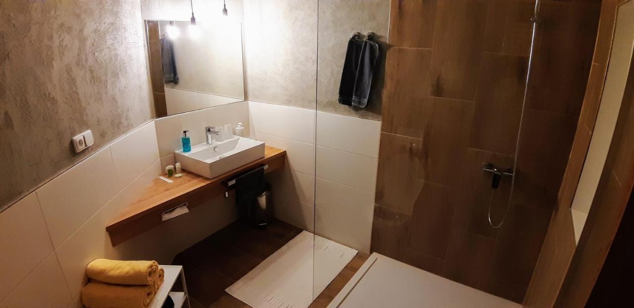 Three Apartment Františkovy Lázně Zewnętrze zdjęcie
